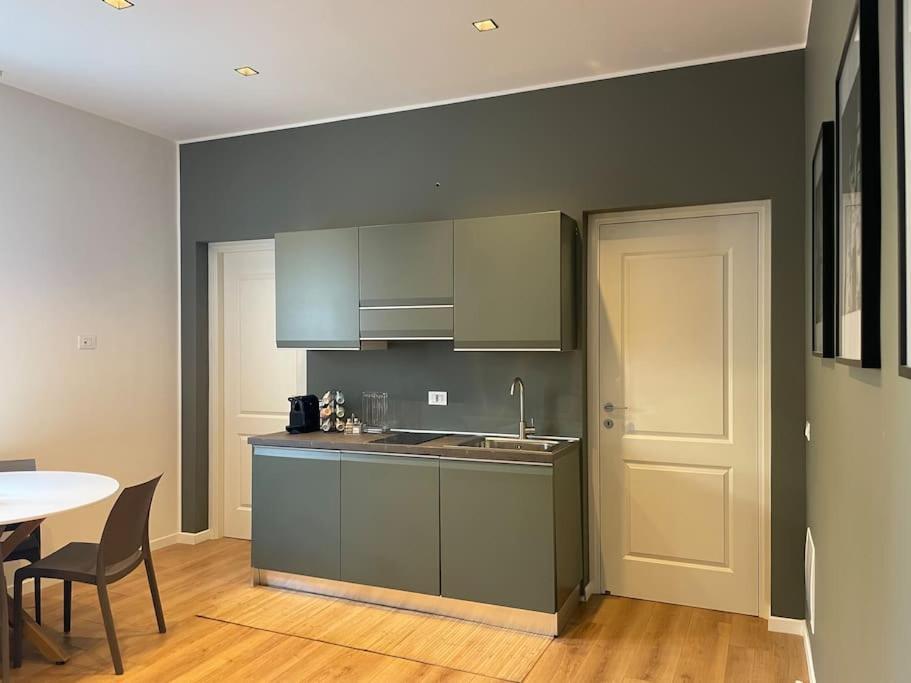 Nicare City Apartments ปาแลร์โม ภายนอก รูปภาพ